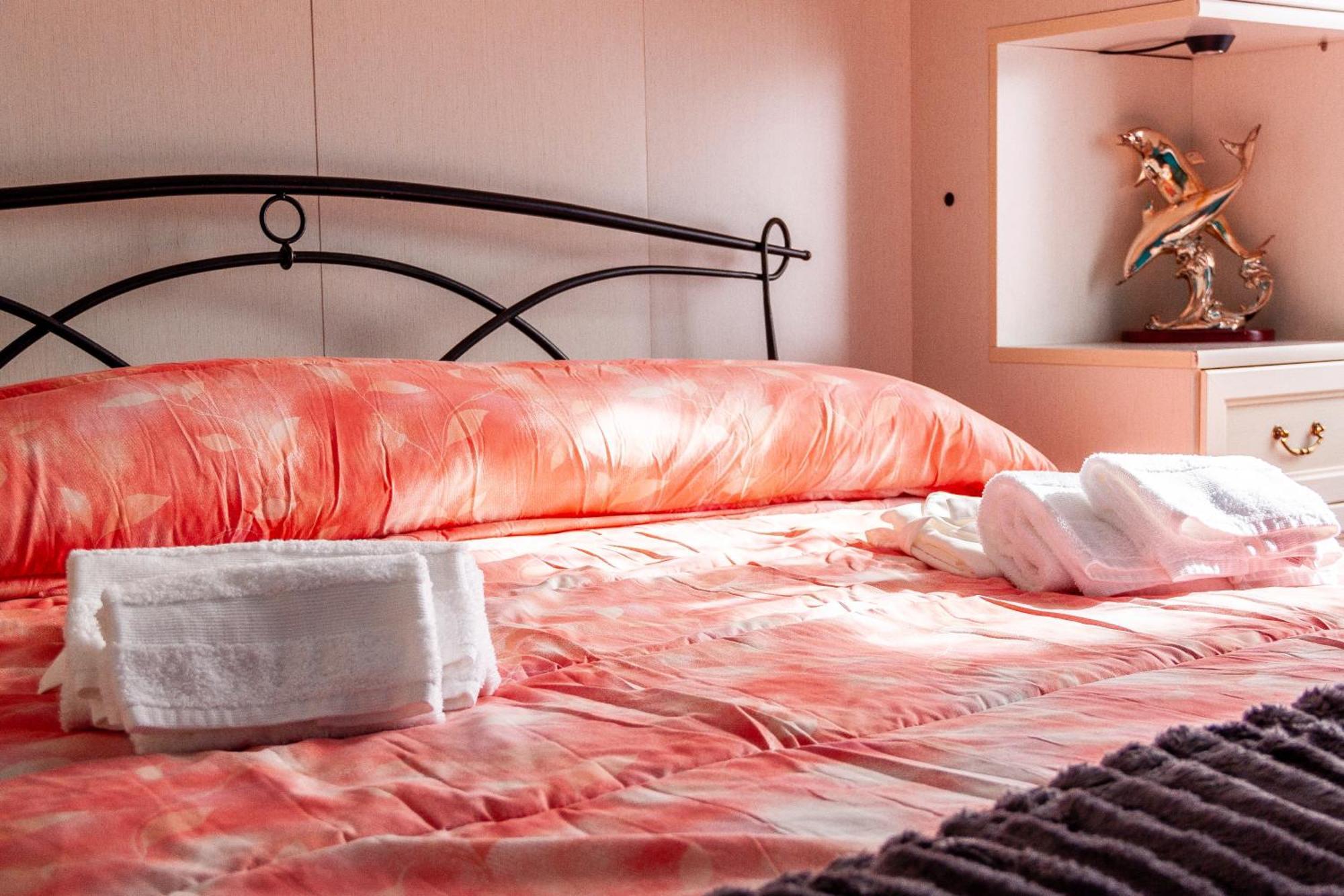 A Casa Di Marco Guesthouse - Apt Di Ciampino E Stazione Per Roma Marino Esterno foto